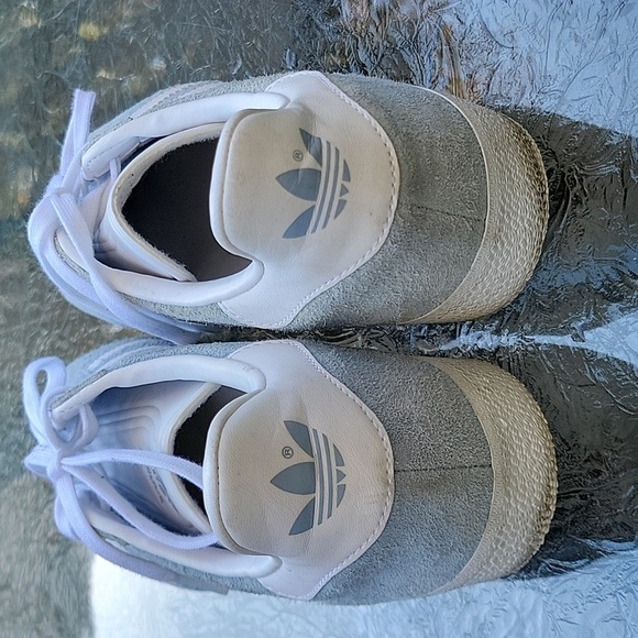 Addidas Giselle Sky Blue Suede Round Toe Sneaker Unisex - Picture 10 of 16